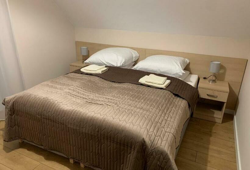 بنسيون Willa Polesie