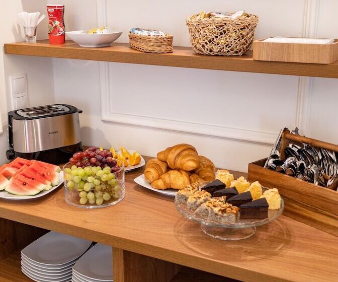 Portal House Apartments