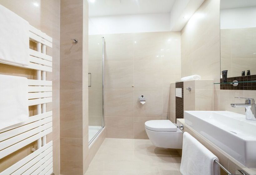 Portal House Apartments