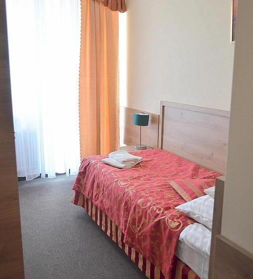 渡假胜地 Arka Centrum Rekreacji Wypoczynku I Rehabilitacji