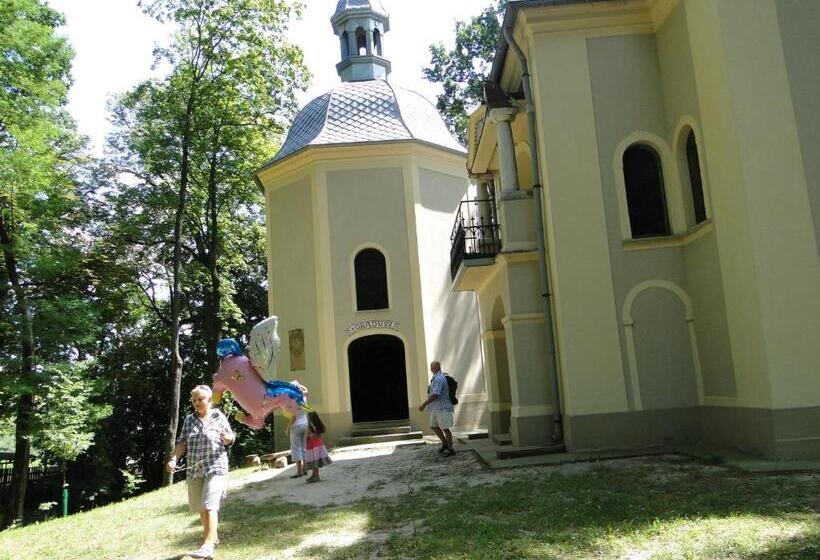 リゾートホテル Dom Pielgrzyma   Góra św Anny