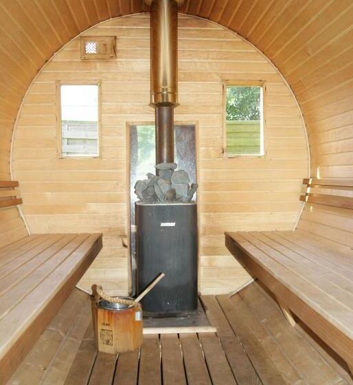 אתר נופש Folwark Na Półwyspie