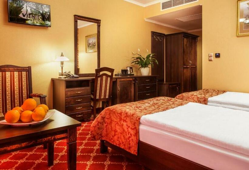 استراحتگاه Jutrzenka Medical Spa