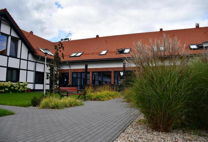 אתר נופש Mazurskie Centrum Rehabilitacji Dębowa Góra