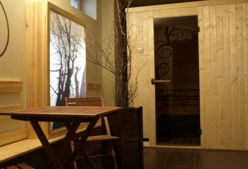 リゾートホテル Pałac Potockich W Będlewie