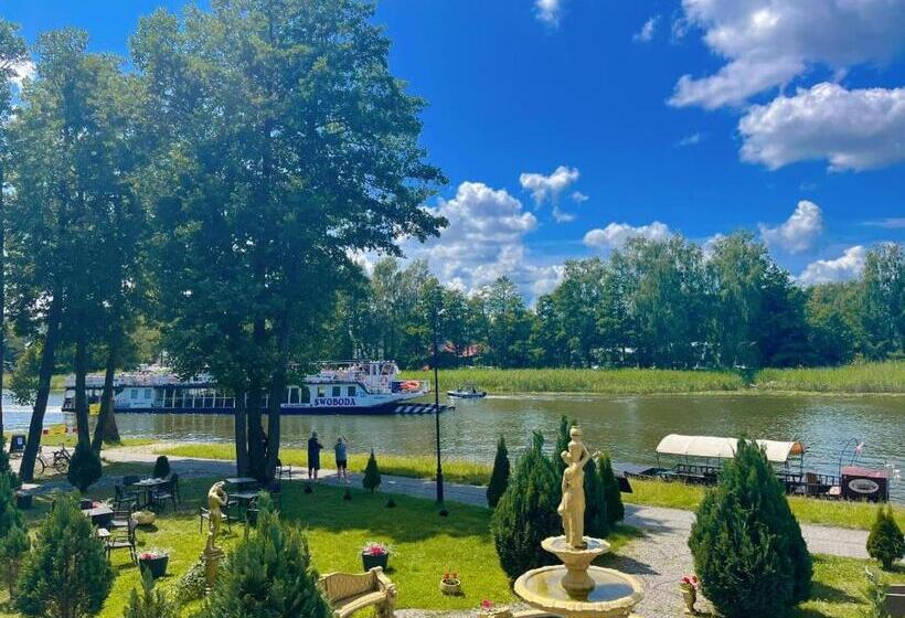 אתר נופש Pałac Na Wodzie Falkowski Medical & Spa & Conference