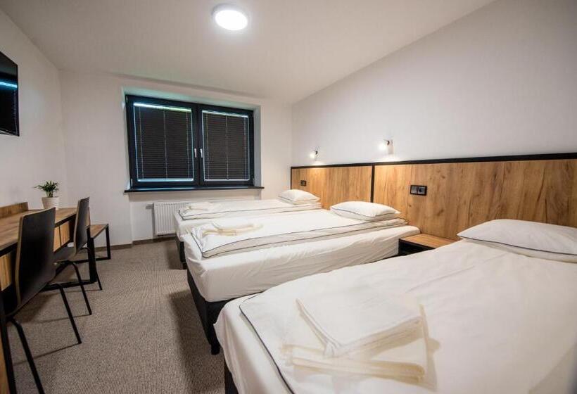 استراحتگاه Sport Rooms Spała