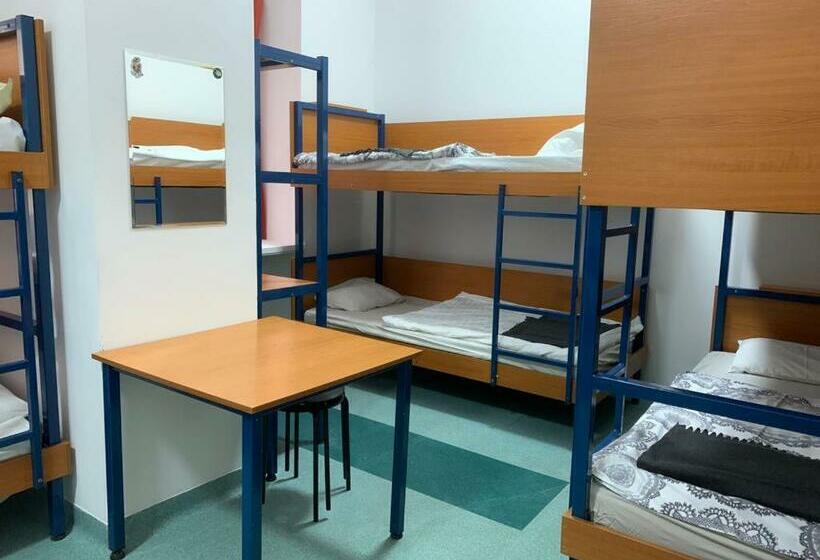 Schronisko Na Wyspie