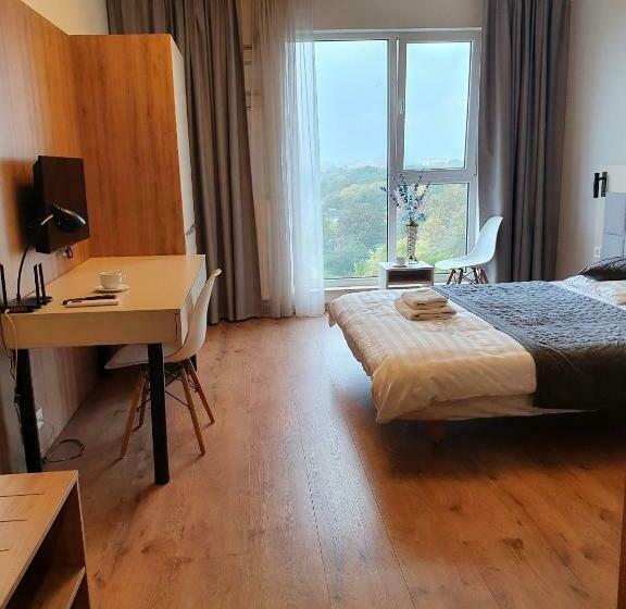 Warsaw Apartments   Luxury Top View Apart