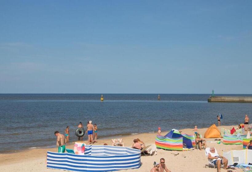 Willa Laura Rowy   Apartamenty Nad Morzem