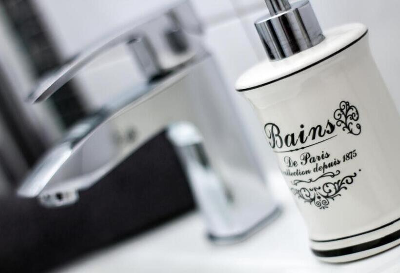 هاستل Clicktheflat Hoża Street Apart Rooms