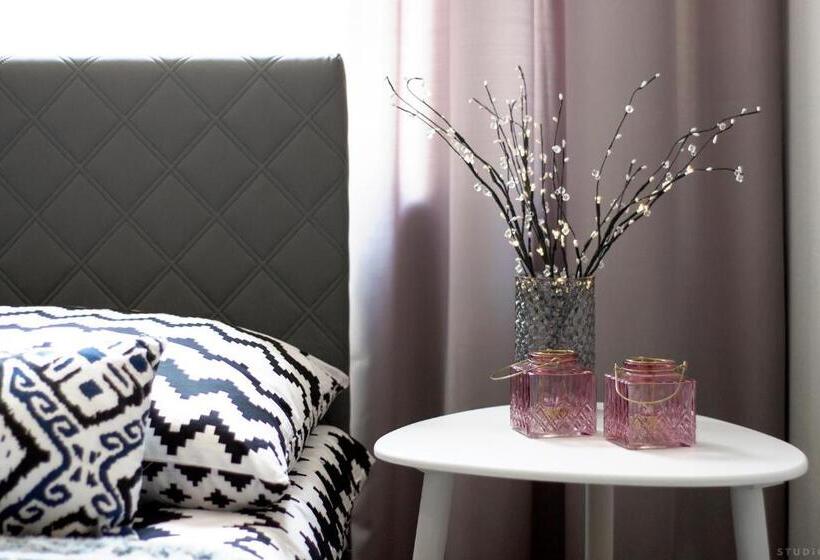 هاستل Clicktheflat Hoża Street Apart Rooms