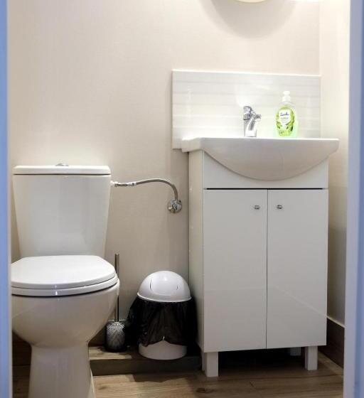 호스텔 Pokoje Gościnne W Wse