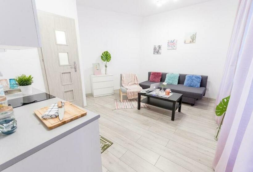 هاستل Pokoje Kwatera Prywatna