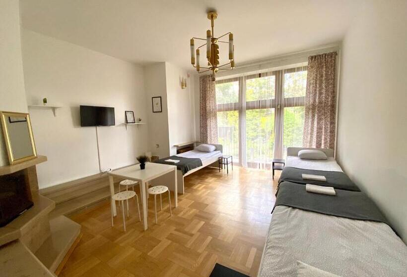 هاستل Pokoje Rezydencja Parysa