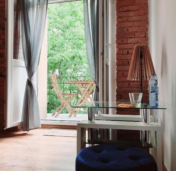 旅馆 Topolove Rooms & Apartments