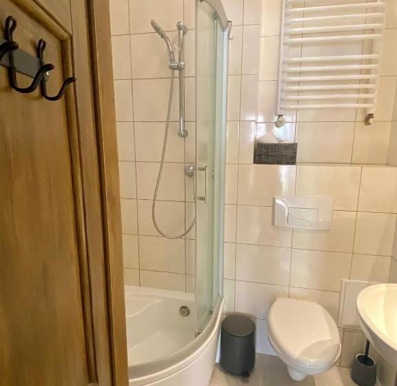 旅馆 Topolove Rooms & Apartments