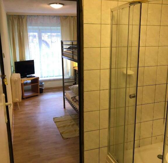 هاستل U Szermierzy