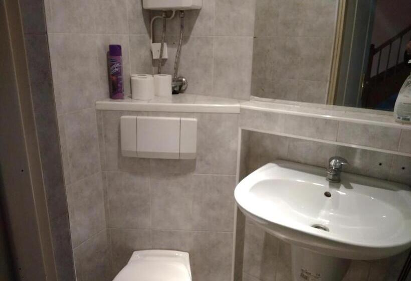 هاستل Zajazd Arka 2