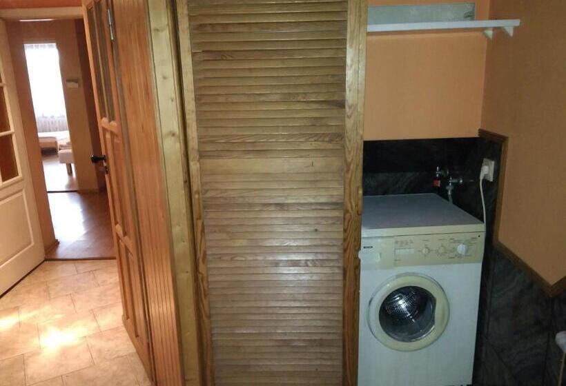 هاستل Zajazd Arka 2