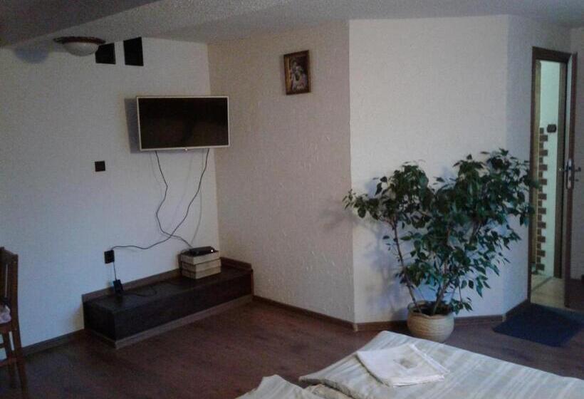 הוסטל Zajazd Joniec Małgorzata