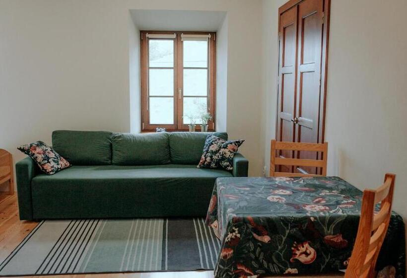 هاستل Zamkowa, Pokoje Gościnne