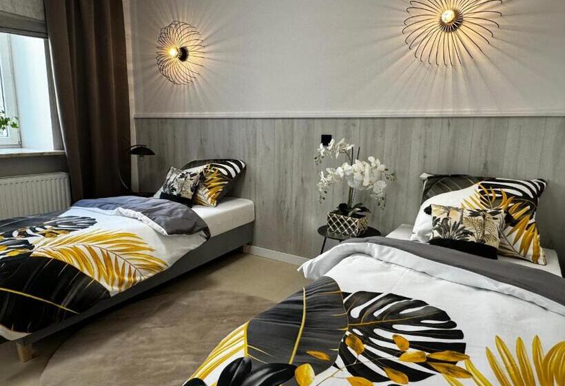 Apartamenty I Pokoje „pod Jedynką”