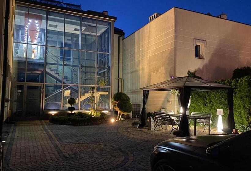 Apartamenty I Pokoje „pod Jedynką”