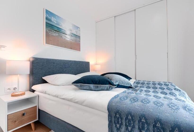 Apartamenty W Marina Royale