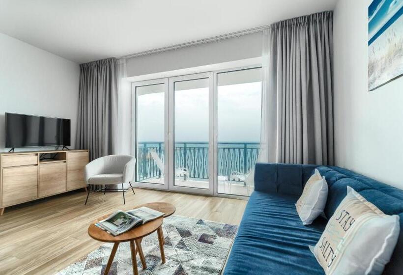 Apartamenty W Marina Royale