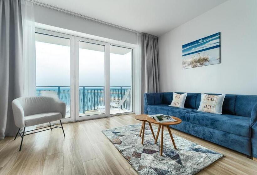 Apartamenty W Marina Royale