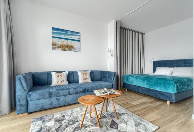 Apartamenty W Marina Royale