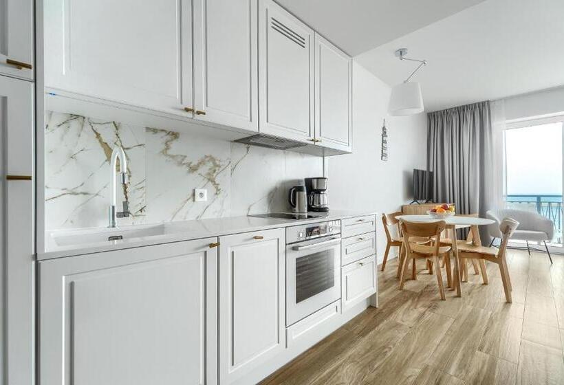 Apartamenty W Marina Royale