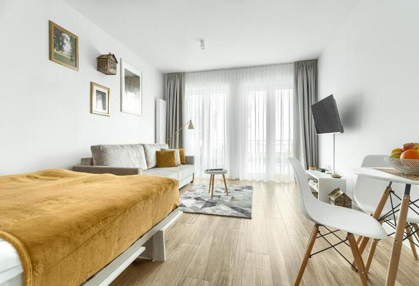 Apartamenty W Marina Royale