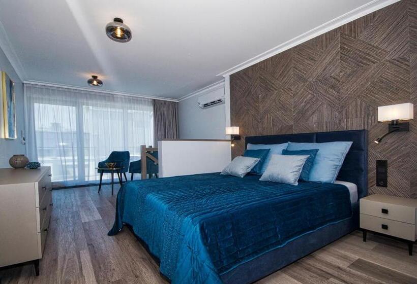 Apartpark Albus 401 Sea View Above The Trees