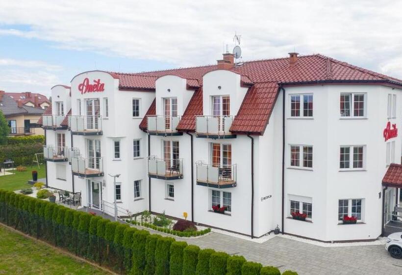 住宿加早餐  Aneta