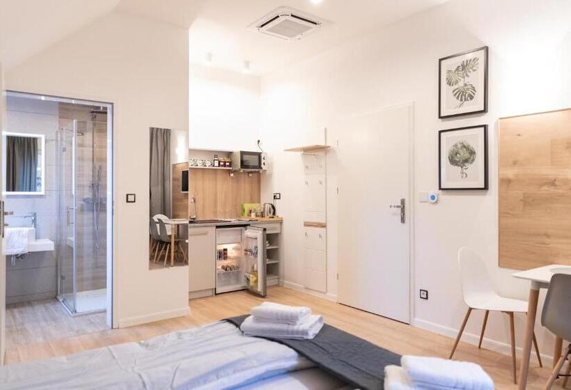 ベッドアンドブレックファースト Apartamenty Pod Zamkiem W Janowcu