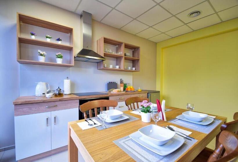 צימר Aparthotel Globus   Bezkontaktowa Obsługa