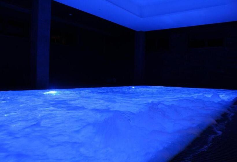 تختخواب و صبحانه Askana   Basen, Sauny, Jacuzzi