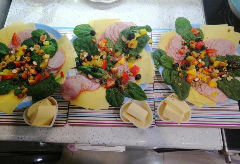 تختخواب و صبحانه Dobranoc