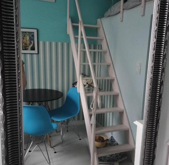 تختخواب و صبحانه Dobranoc