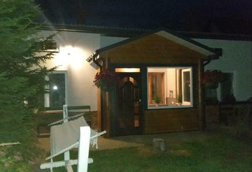 住宿加早餐  Dom Nad Wigrami