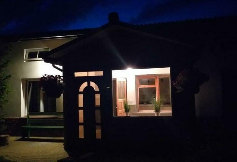 住宿加早餐  Dom Nad Wigrami