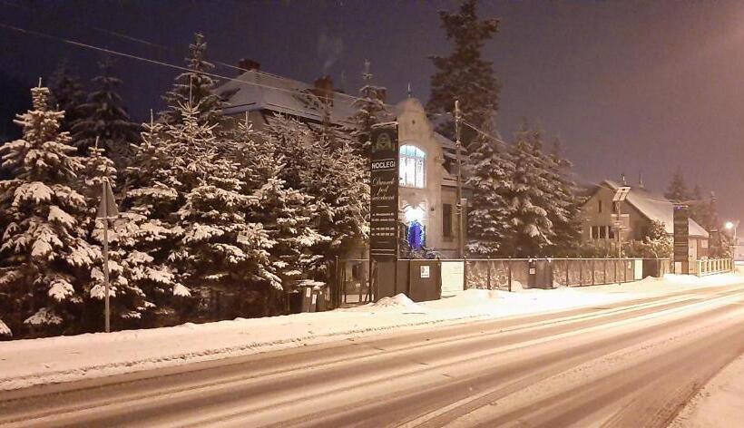 צימר Dworek Pod świerkami