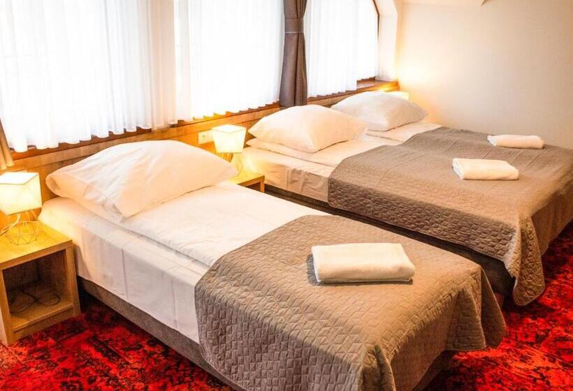 تختخواب و صبحانه żelazne Wrota