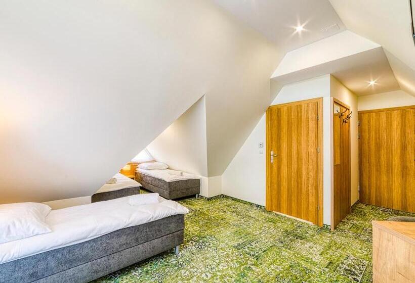 تختخواب و صبحانه żelazne Wrota