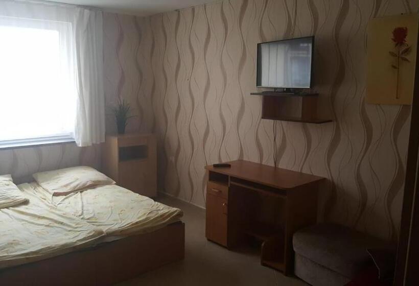 تختخواب و صبحانه Laguna