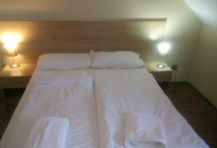 민박 Magnolia Pokoje Gościnne