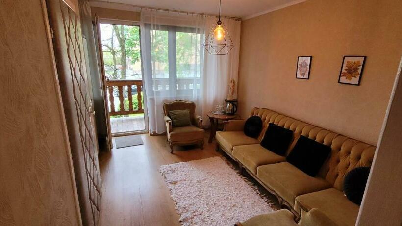 住宿加早餐  Dworek Pokoje Gościnne