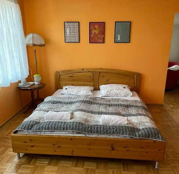 住宿加早餐  Dworek Pokoje Gościnne